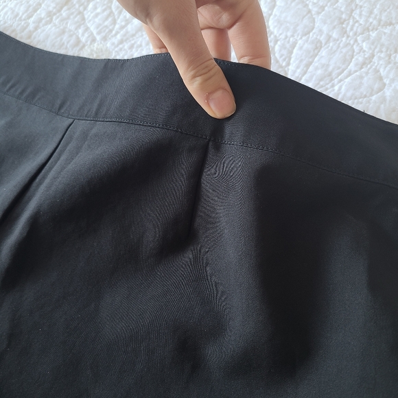 CROFT & BARROW Black Cargo Shorts - Picture 2 of 6